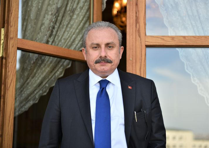 T.B.M.M Başkanı Prof.Dr. Mustafa Şentop, asılsız söylentilere canlı yayında cevap verdi.