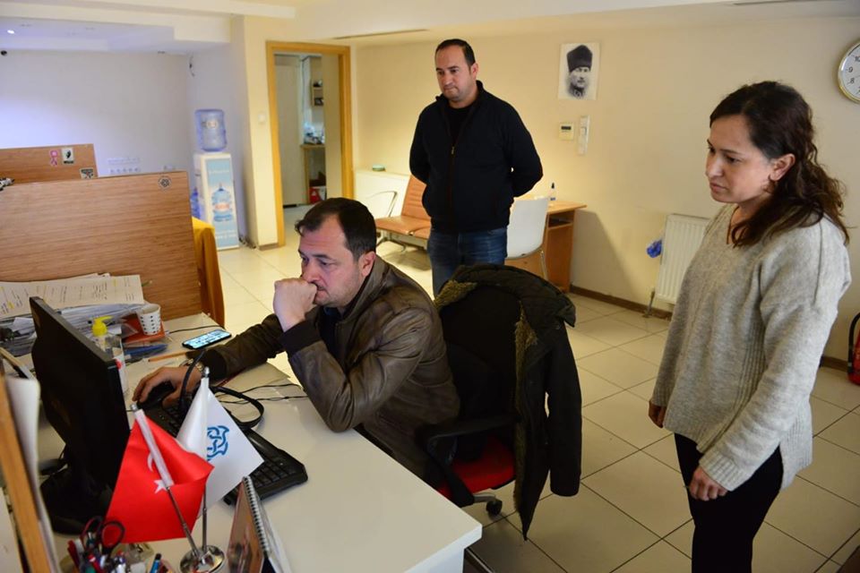 Cüneyt Yüksel; ”#evdekal #Süleymanpaşa” çağrısını yineledi.
