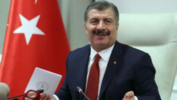 Sağlık Bakanı Koca: İki üniversitemizde virüsü izole etmeyi başardık