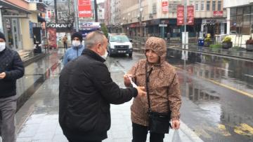 TEK ULAŞ A.Ş VATANDAŞLARA ÜCRETSİZ MASKE DAĞITIMINA BAŞLADI…