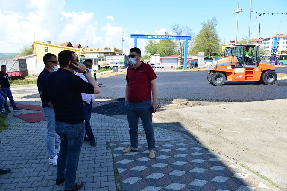Cüneyt Yüksel, sahada çalışmaları kontrol etti…