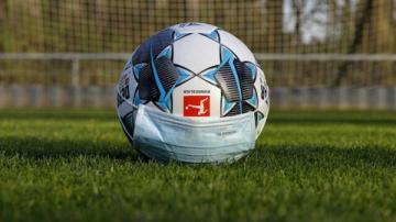 Futbolcular ve teknik adamlar maçlara çıkmak istemiyorlar.”BİZ GLADYATÖR DEĞİLİZ!”