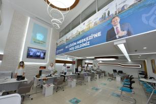 Ak Çözüm Merkezi vatandaşın ilgi odağı oldu…