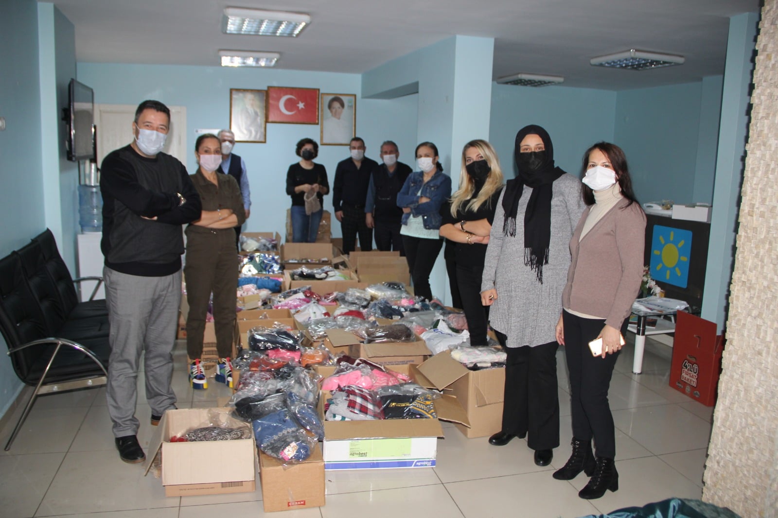 İYİLİK PAKETLERİ HAKKARİ’YE GÖNDERİLDİ
