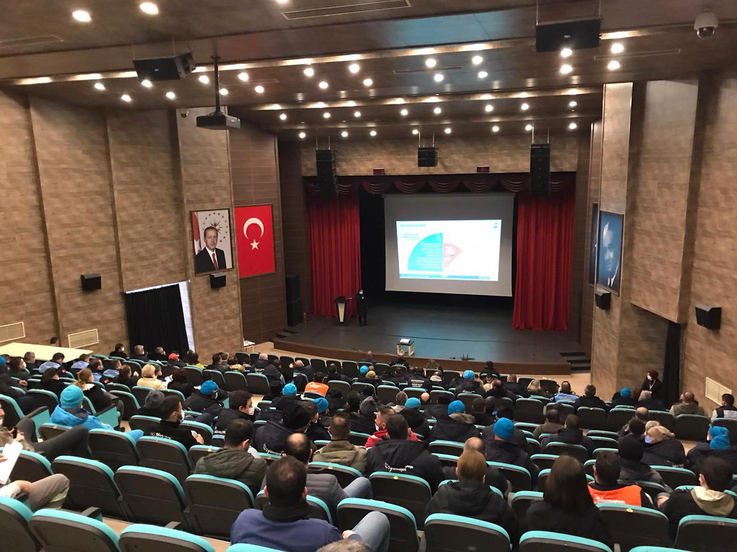 BELEDİYE PERSONELİNE AFET EĞİTİMİ