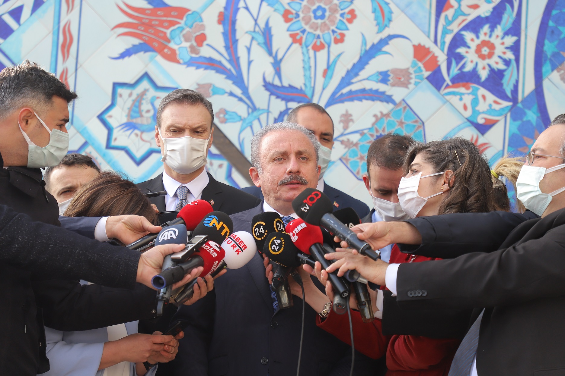 TBMM BAŞKANI ŞENTOP, GÜNDEME İLİŞKİN AÇIKLAMALARDA BULUNDU