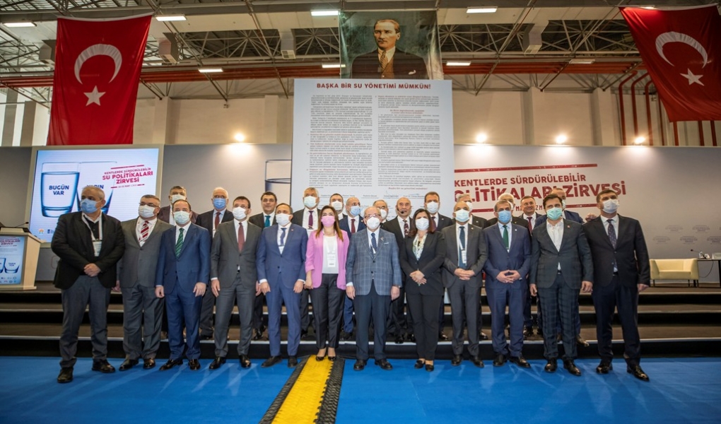 CHP’Lİ BELEDİYE BAŞKANLARI İZMİR’DE SU GÜNDEMİNİ DEĞERLENDİRDİ
