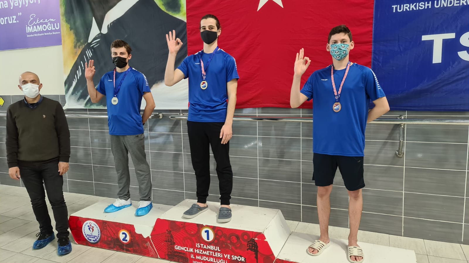 SU ALTINDAN MADALYA YAĞDI