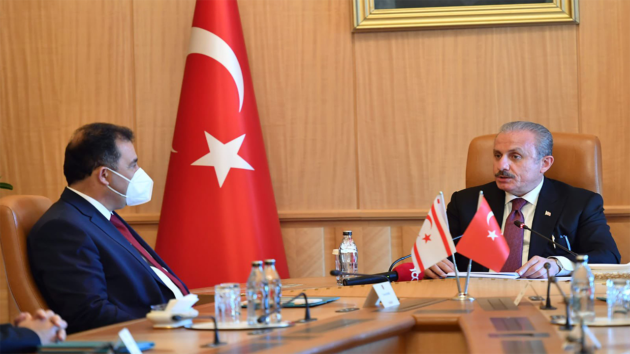TBMM BAŞKANI ŞENTOP, KKTC BAŞBAKANI SANER’İ KABUL ETTİ