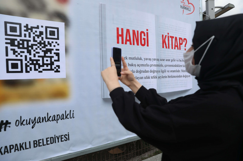 ESERLERİN ADINI BİLENLERE KİTAP HEDİYE EDİLECEK