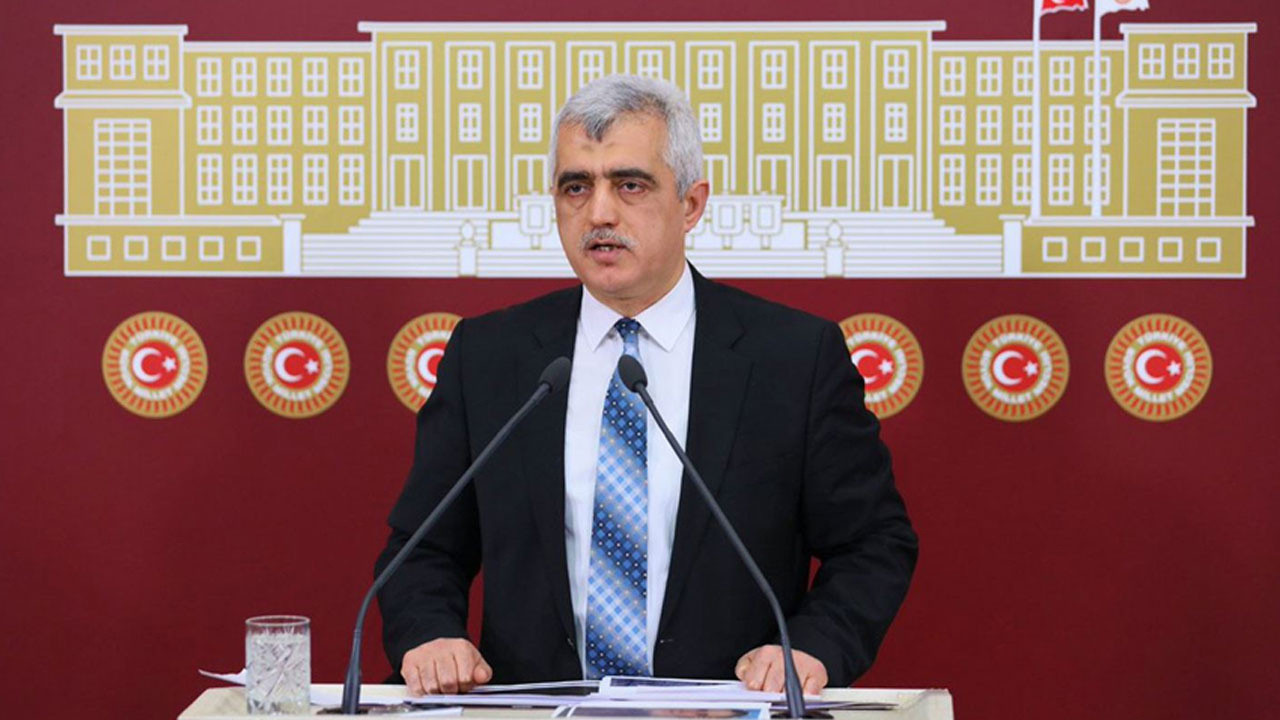 ÖMER FARUK GERGERLİOĞLU’NUN MİLLETVEKİLLİĞİ DÜŞÜRÜLDÜ