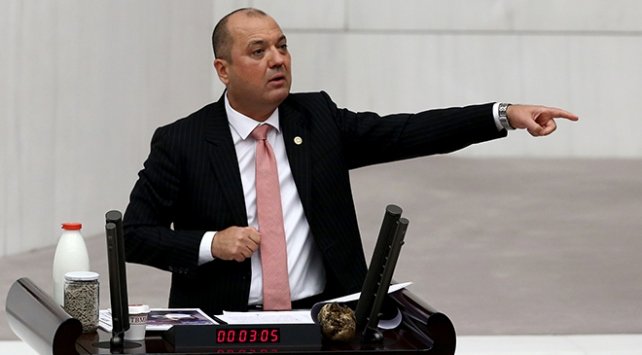 İlhami Özcan Aygun’den Bakan Kasapoğlu’na çağrı; “LİGDEN DÜŞME YASAKLANSIN”