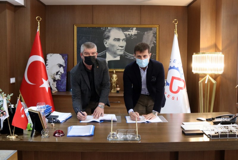 ÇERKEZKÖY BELEDİYESİ’NDE EN DÜŞÜK İŞÇİ MAAŞI 4 BİN 200 TL
