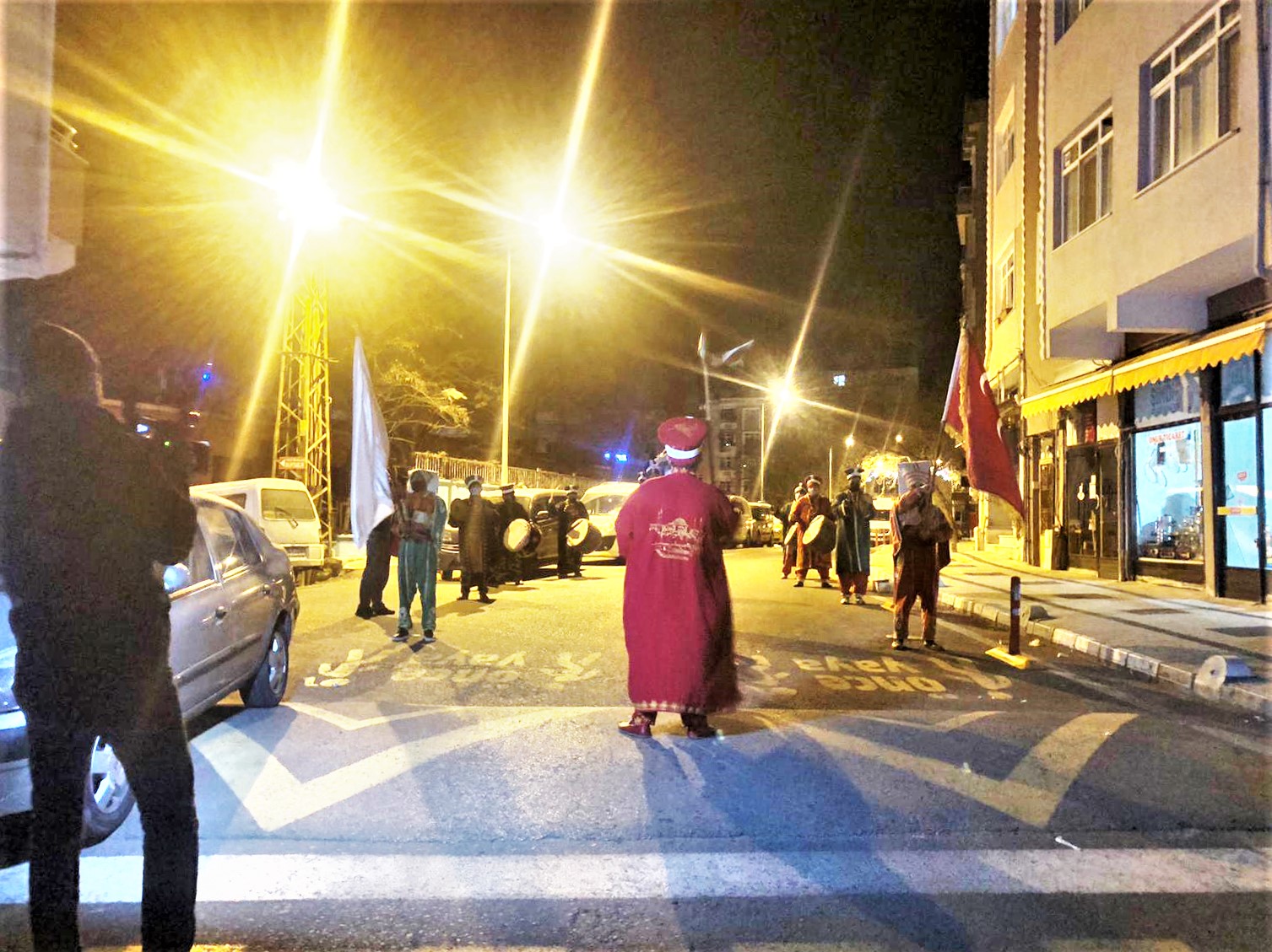 RAMAZAN RUHU SAHUR BANDOSU VE MEHTERAN İLE YAŞATILIYOR
