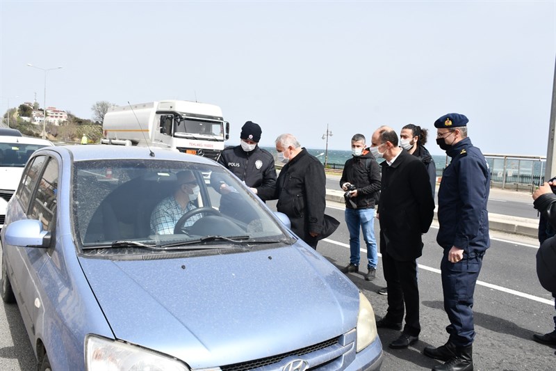 VALİ AZİZ YILDIRIM KORONAVİRÜS TEDBİRLERİ KAPSAMINDA DENETİMLERDE BULUNDU