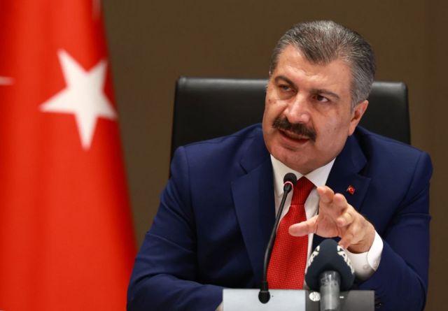 Bakan Koca; ”Hastane başvuruları yarı yarıya düştü”