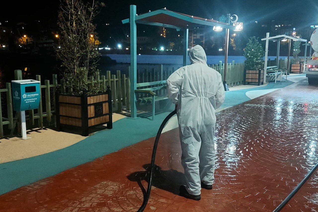 Süleymanpaşa Belediyesinden hafta sonu salgın mesaisi