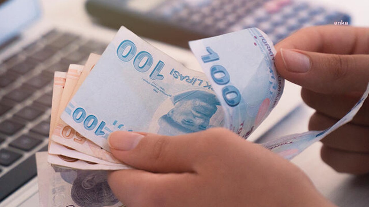 2022 yılında derecesine göre en düşük daire başkanı maaşı 11.779.94 lira olacak.