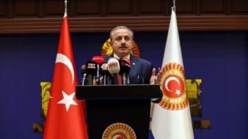 TBMM Başkanı Mustafa Şentop, ”erken seçimle ilgili paradikmalar değişmiştir, tartışmaları çok gereksiz buluyorum.”