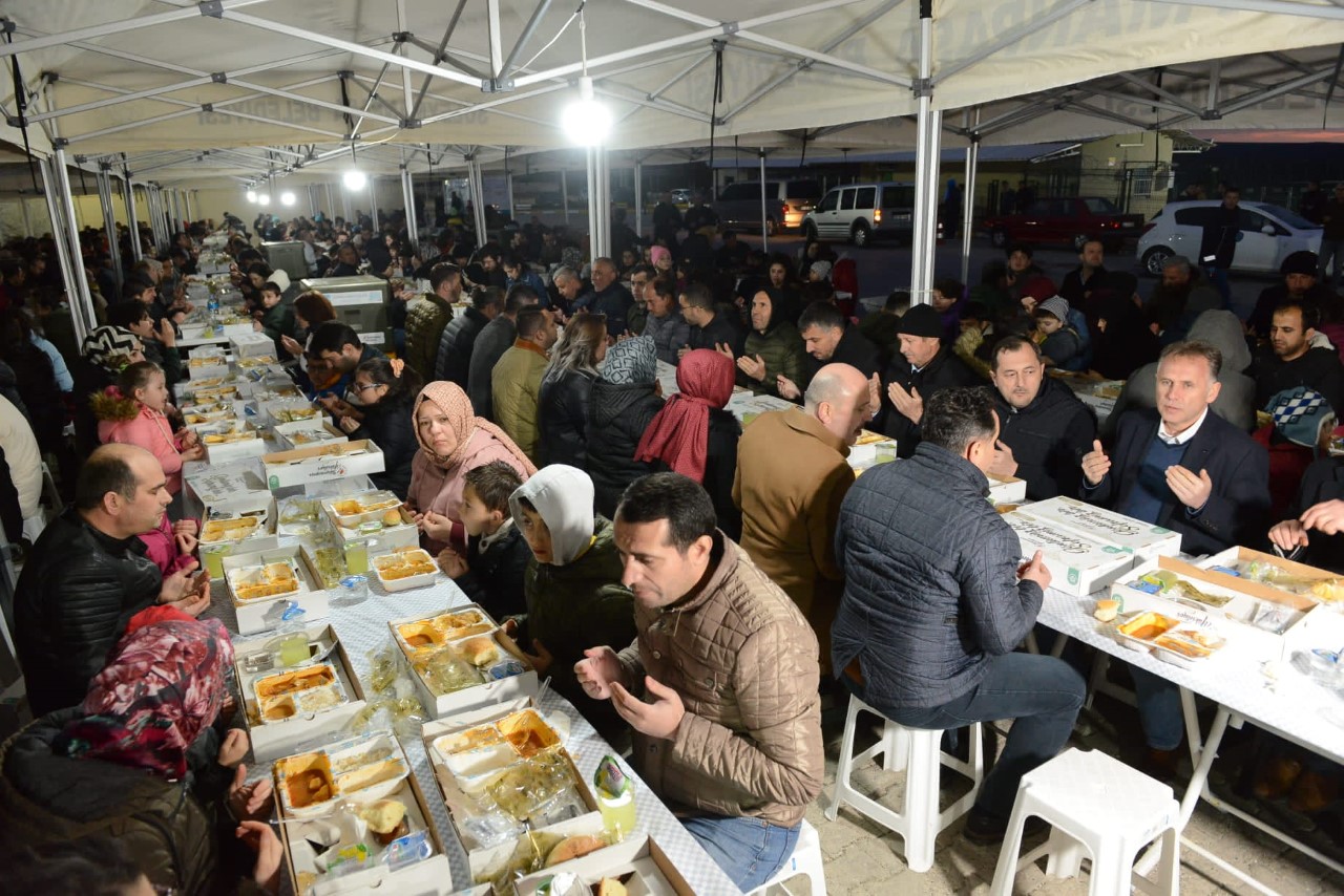 Süleymanpaşa’daki kırsal mahallelerde Ramazan coşkusu..