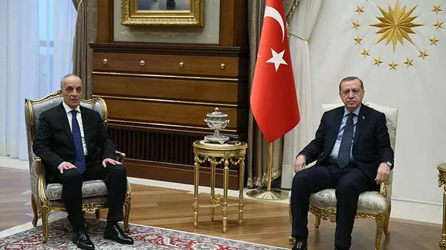 Cumhurbaşkanı Erdoğan, TÜRK-İŞ Genel Başkanı Ergün Atalay’ı kabul etti.