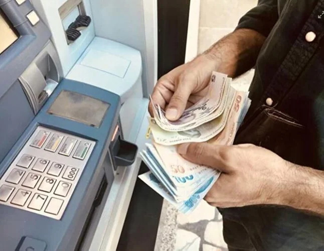 Emekliye yüksek promosyon fırsatı: 6 bin 500 liraya kadar çıkıyor