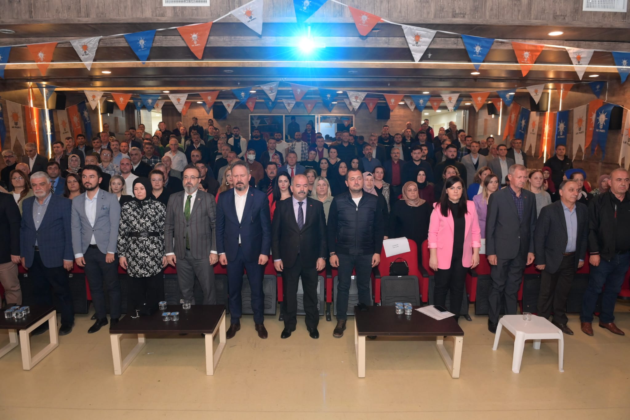 Cüneyt Yüksel,AK Parti Süleymanpaşa İlçe Başkanlığı Genişletilmiş Danışma Kurulu Toplantısına Katıldı